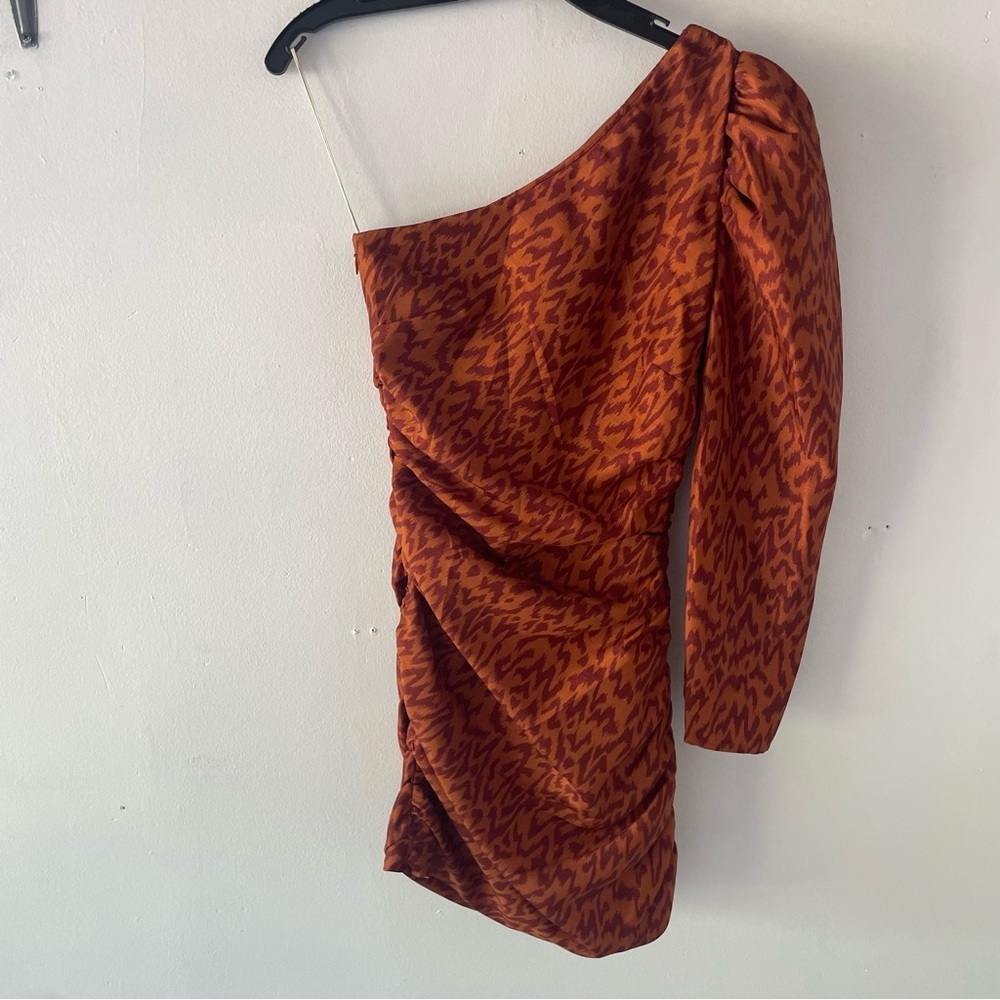 Wilfred Aritzia rust color one shoulder dress 373… - image 2